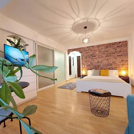 Sweet Dreams Suites Cismigiu Studio Bucharest Exterior photo